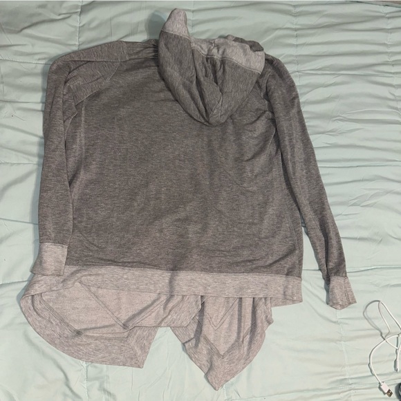 EUC Women’s Evy’s Tree Nicole Cardigan Size Small - Picture 4 of 5